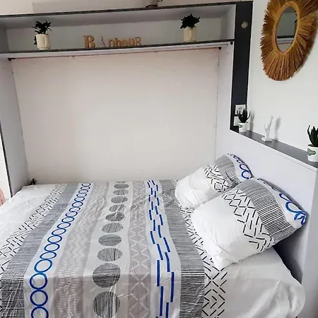 Reve De 25 M2, Centre Ville, Parking, Cosy Neuf